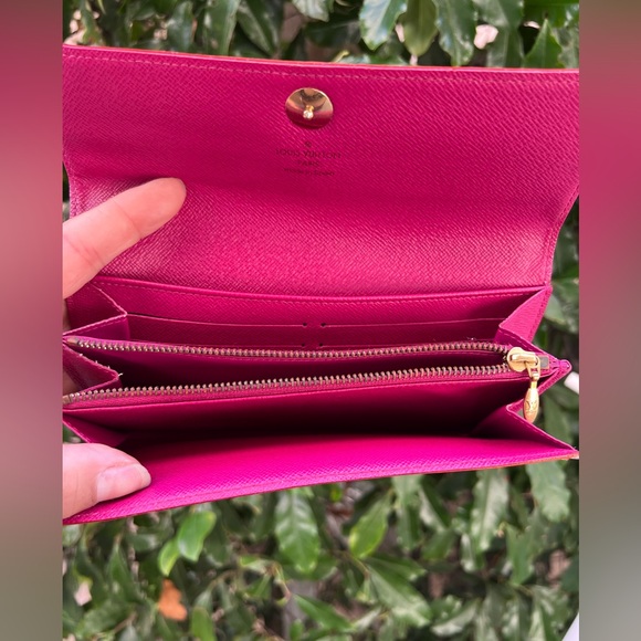 Louis Vuitton Marukami Wallet - Picture 7 of 10